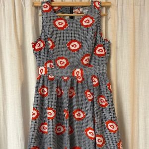 Floral Sleeveless Dress - Black and Red